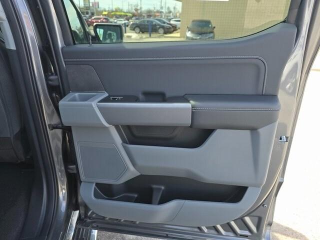 new 2025 Ford F-150 car, priced at $52,011