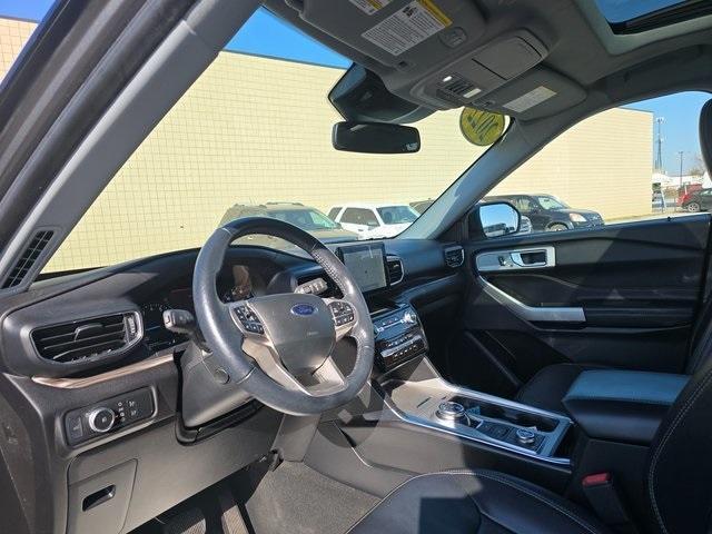 used 2022 Ford Explorer car, priced at $33,999