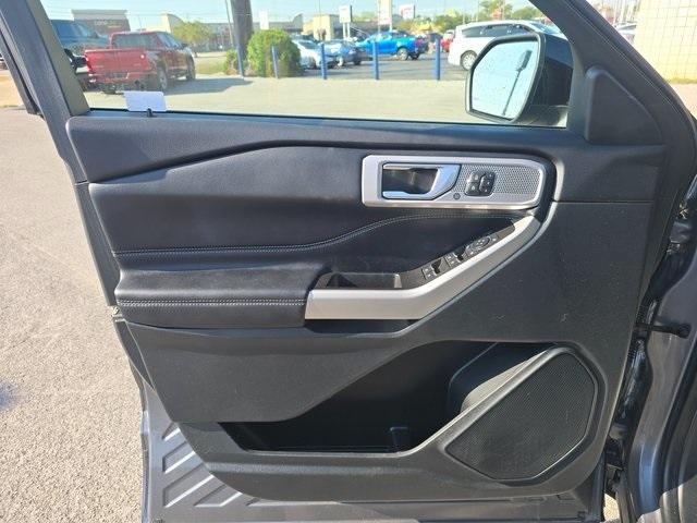 used 2022 Ford Explorer car, priced at $33,999