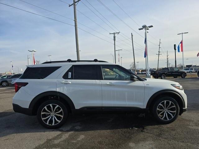 new 2025 Ford Explorer car, priced at $46,045