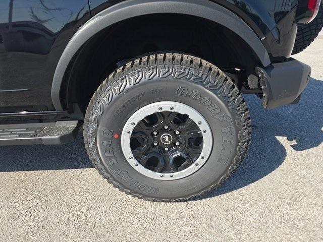 new 2024 Ford Bronco car, priced at $59,592