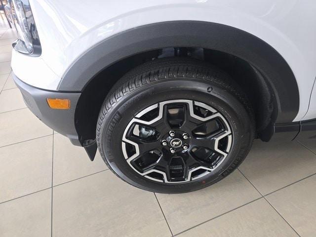 new 2025 Ford Bronco Sport car, priced at $39,248