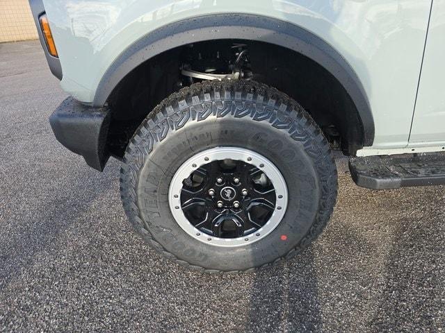 new 2024 Ford Bronco car, priced at $53,295