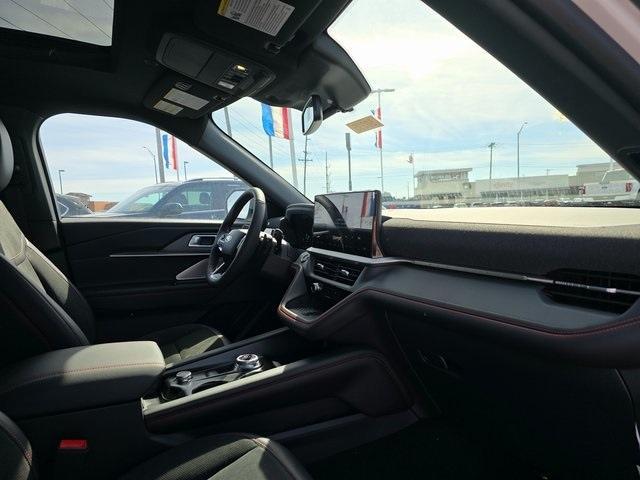 new 2025 Ford Explorer car, priced at $57,890