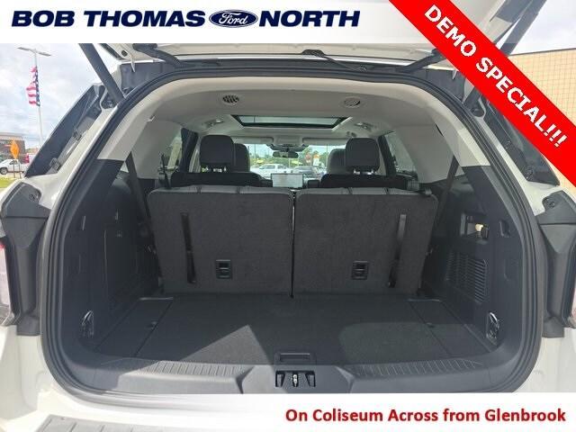 new 2025 Ford Explorer car, priced at $41,761