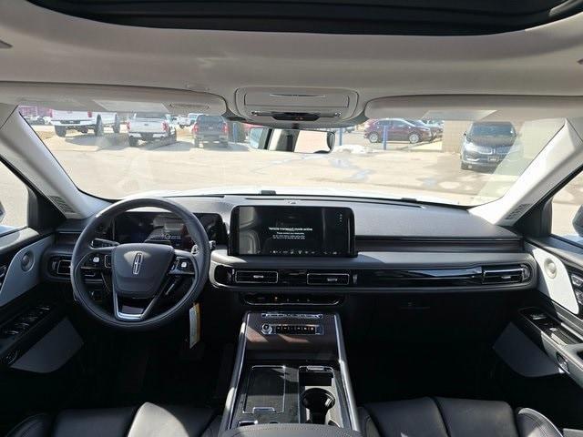 new 2025 Lincoln Aviator car, priced at $78,202