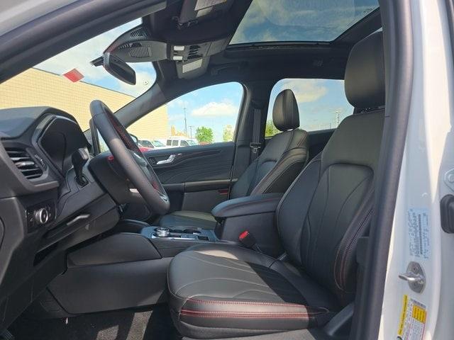 new 2025 Ford Escape car, priced at $37,500