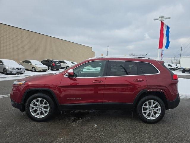 used 2015 Jeep Cherokee car, priced at $10,000