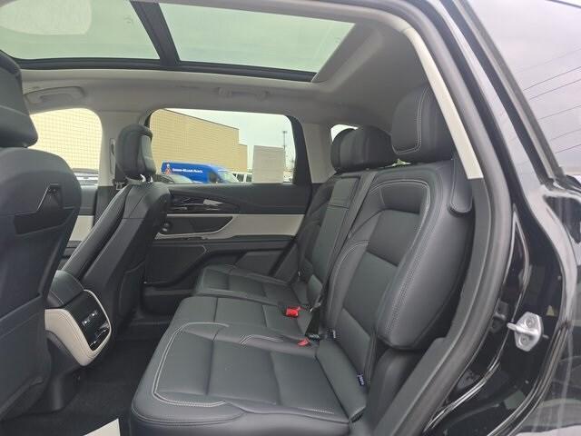 new 2025 Lincoln Nautilus car, priced at $61,465