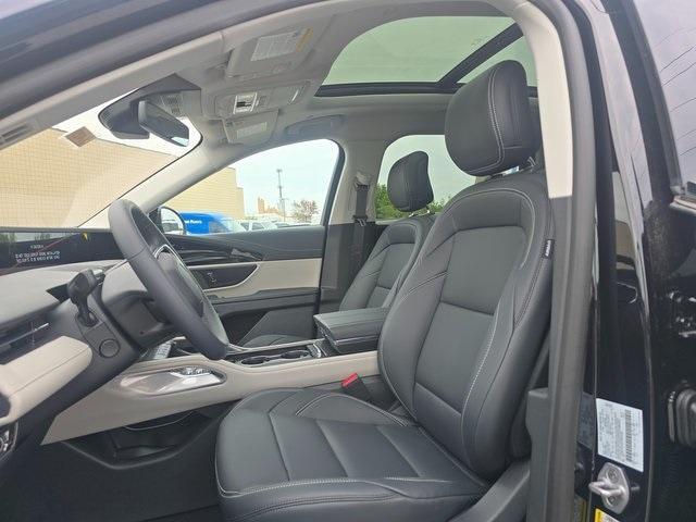 new 2025 Lincoln Nautilus car, priced at $61,465