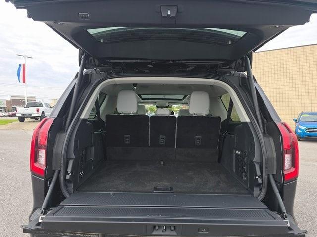 new 2025 Ford Expedition Max car, priced at $90,995