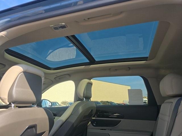new 2025 Lincoln Nautilus car, priced at $65,420