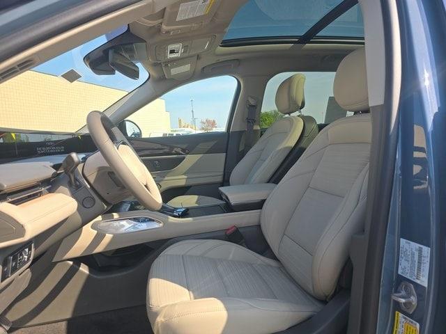 new 2025 Lincoln Nautilus car, priced at $65,420