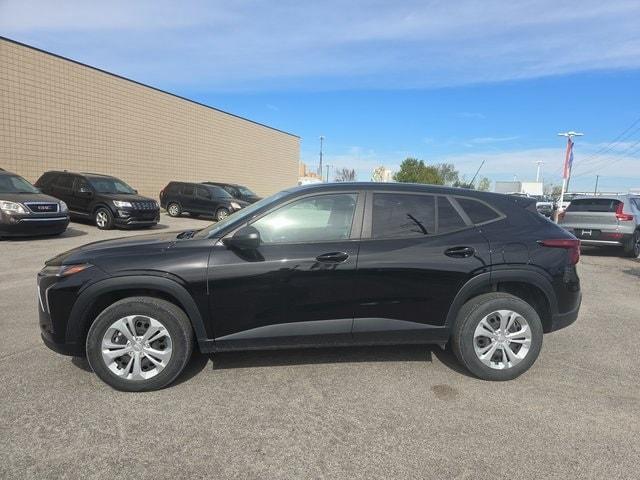 used 2024 Chevrolet Trax car, priced at $19,999