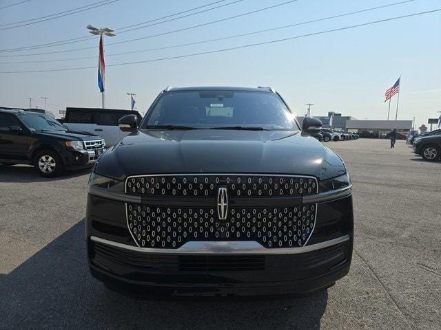 new 2025 Lincoln Navigator car, priced at $105,740