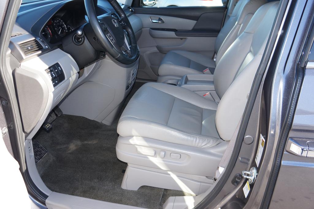 used 2015 Honda Odyssey car, priced at $12,995