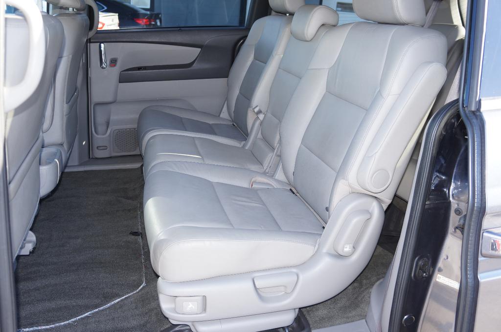 used 2015 Honda Odyssey car, priced at $12,995