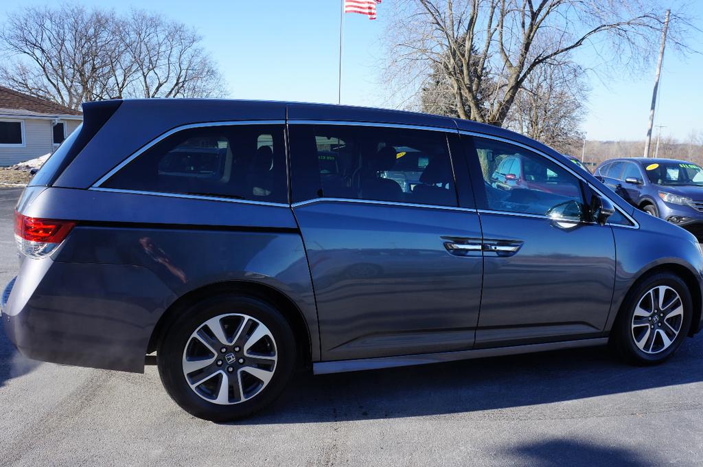 used 2015 Honda Odyssey car, priced at $12,995