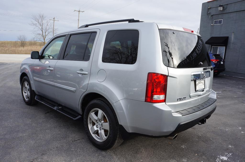 used 2011 Honda Pilot car, priced at $12,995