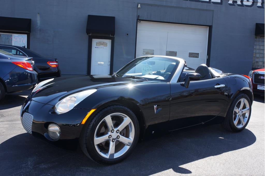 used 2006 Pontiac Solstice car, priced at $11,950