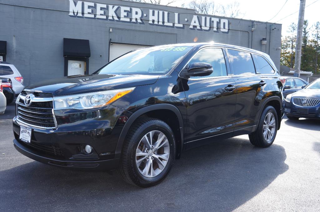 used 2015 Toyota Highlander car, priced at $15,995