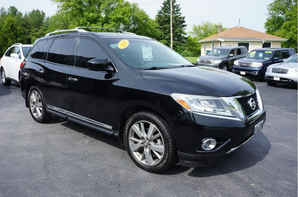 used 2014 Nissan Pathfinder car, priced at $12,995