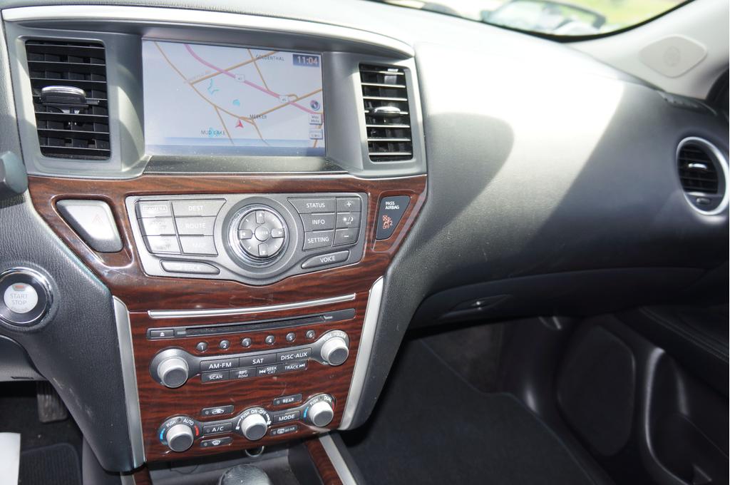 used 2014 Nissan Pathfinder car, priced at $12,995