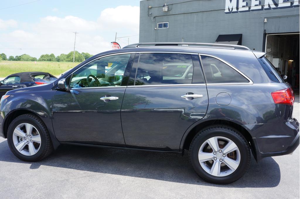 used 2013 Acura MDX car, priced at $14,995