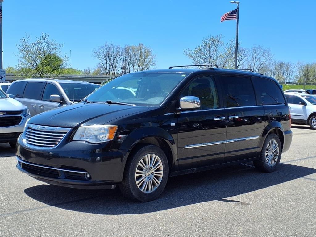 used 2014 Chrysler Town & Country car, priced at $7,850