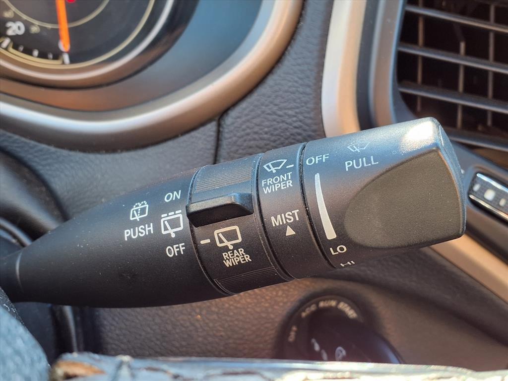 used 2016 Jeep Cherokee car, priced at $9,550