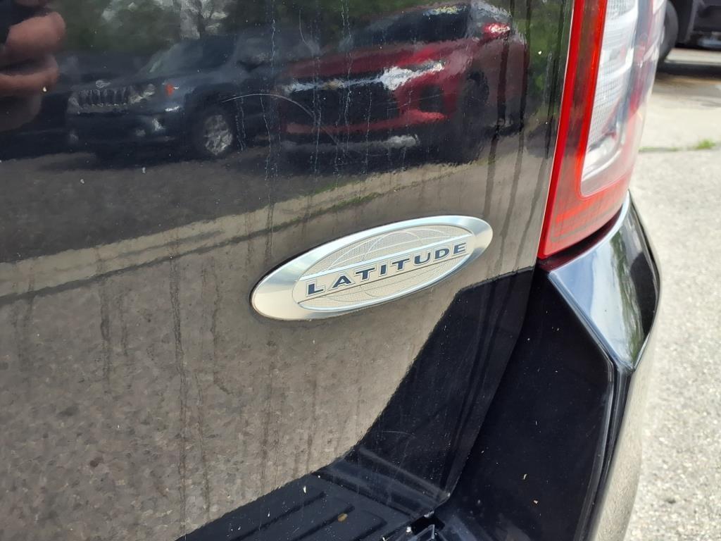 used 2015 Jeep Compass car, priced at $10,350
