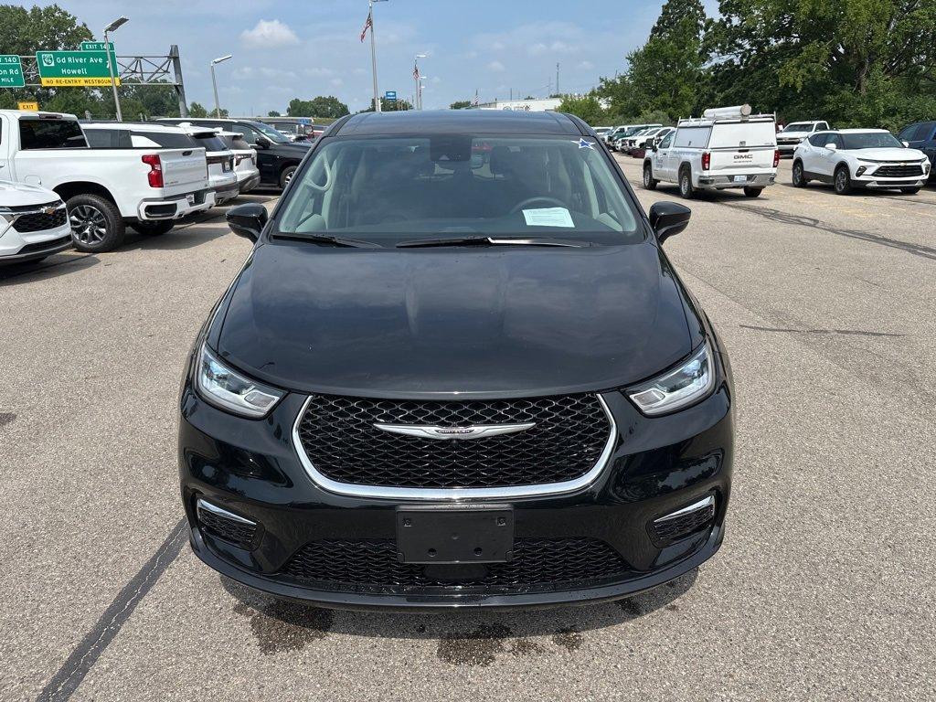 used 2024 Chrysler Pacifica car, priced at $35,150