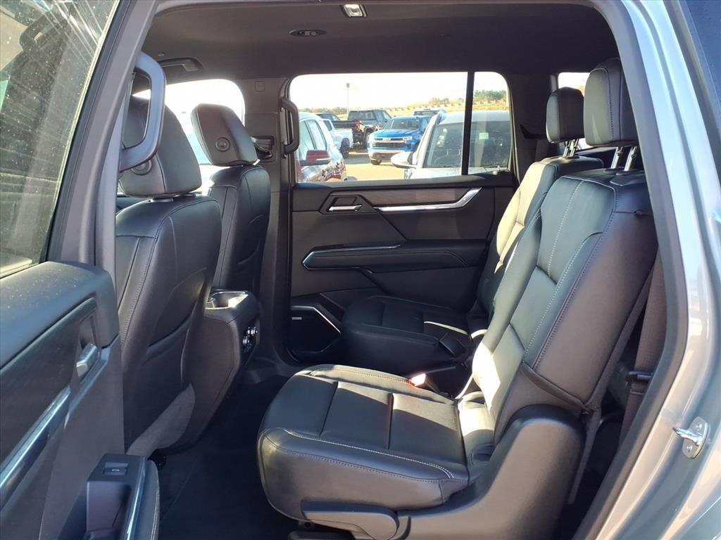 used 2024 GMC Acadia car, priced at $36,450