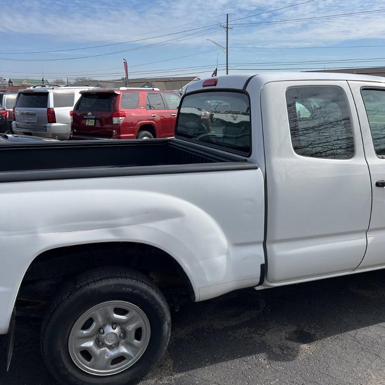 used 2013 Toyota Tacoma car, priced at $16,050