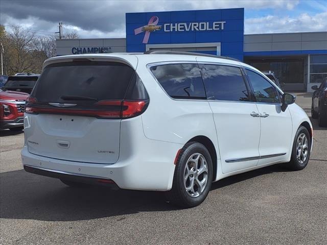 used 2023 Chrysler Pacifica car, priced at $32,750