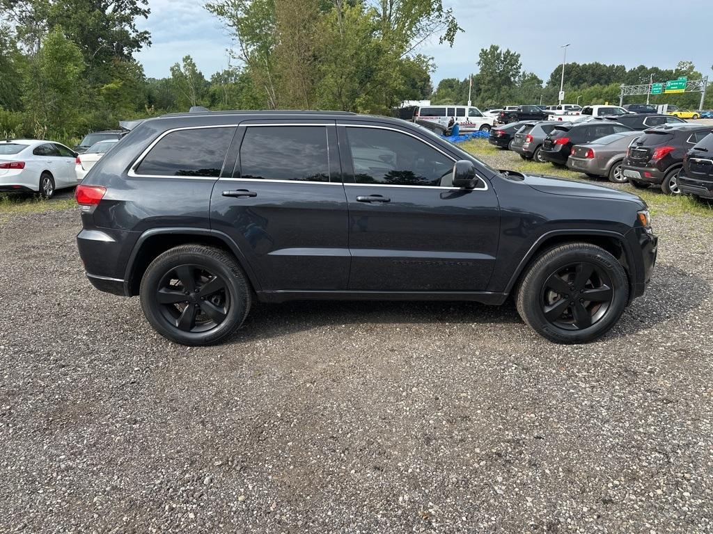 used 2015 Jeep Grand Cherokee car, priced at $14,050