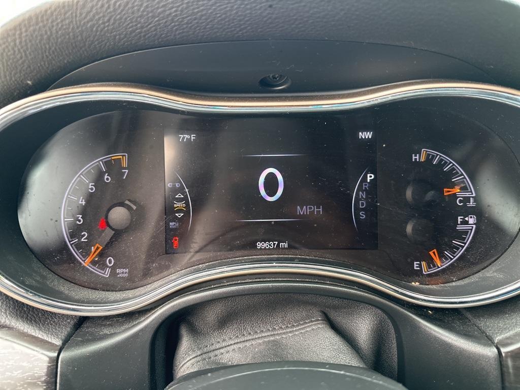 used 2015 Jeep Grand Cherokee car, priced at $14,050