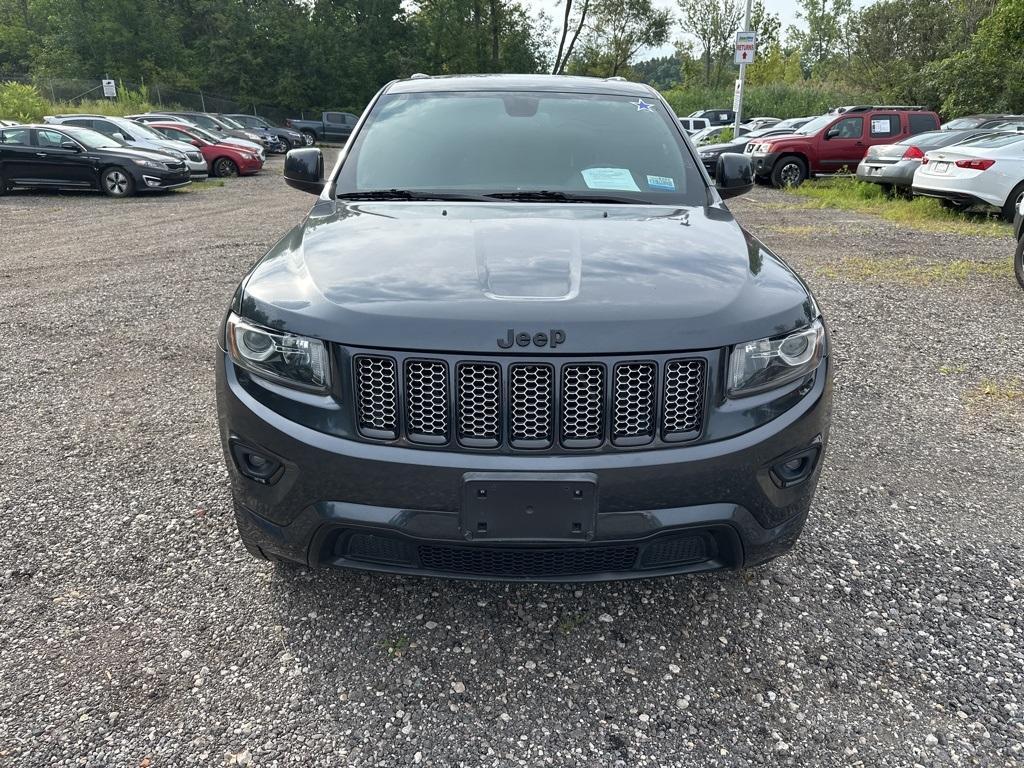 used 2015 Jeep Grand Cherokee car, priced at $14,050