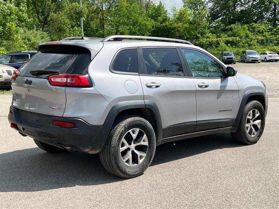 used 2018 Jeep Cherokee car, priced at $16,550