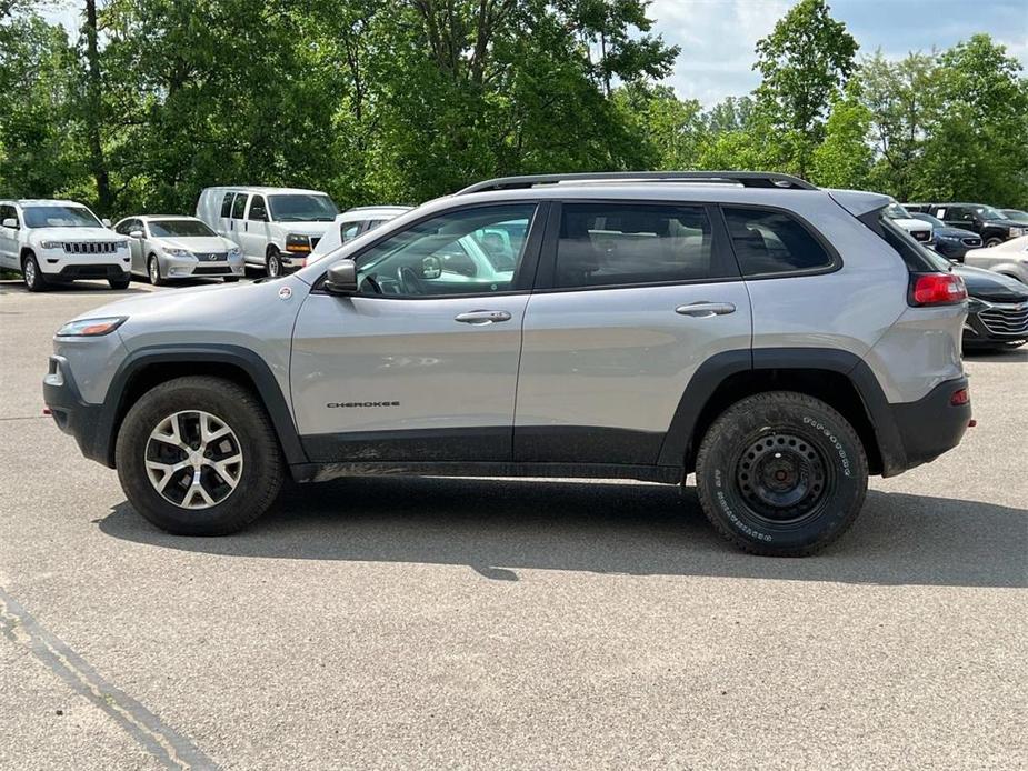 used 2018 Jeep Cherokee car, priced at $16,550