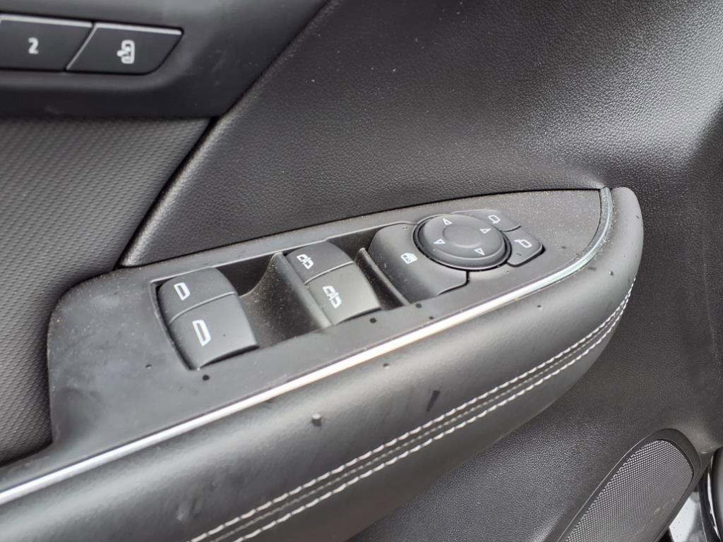 used 2024 Buick Envision car, priced at $26,950