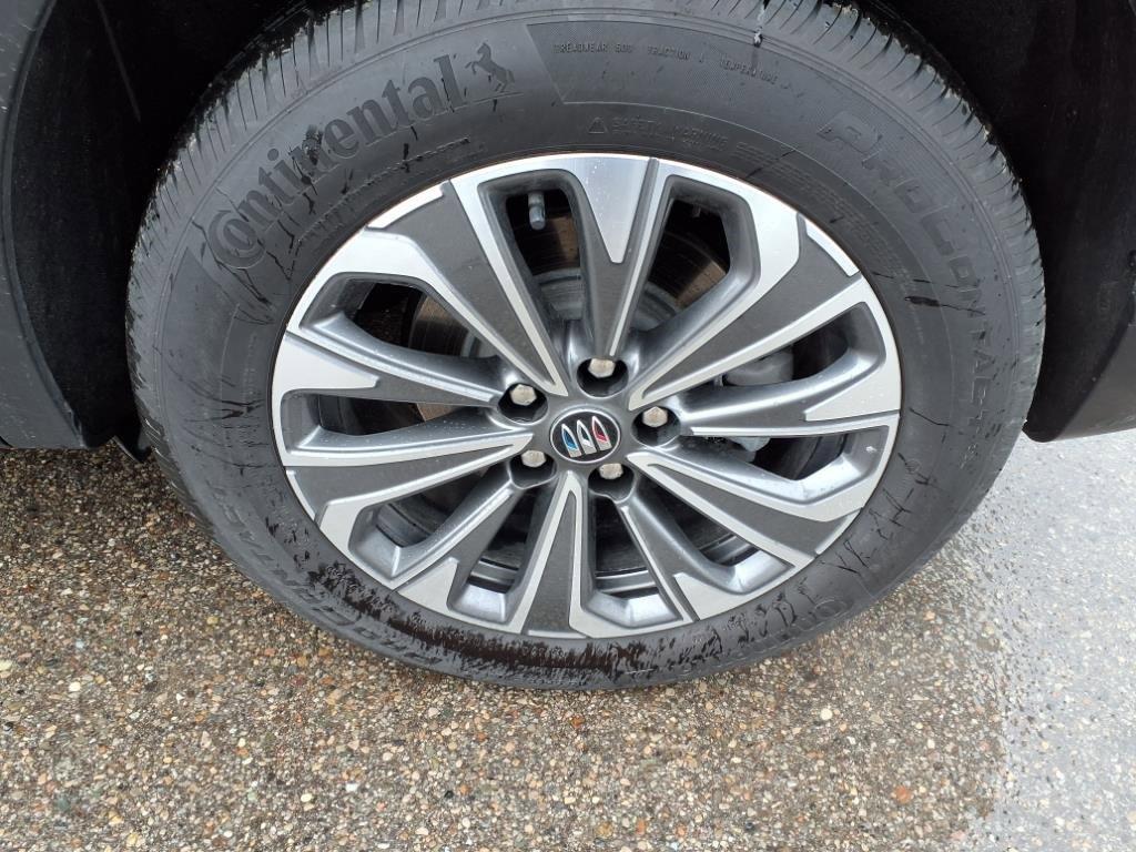 used 2024 Buick Envision car, priced at $26,950