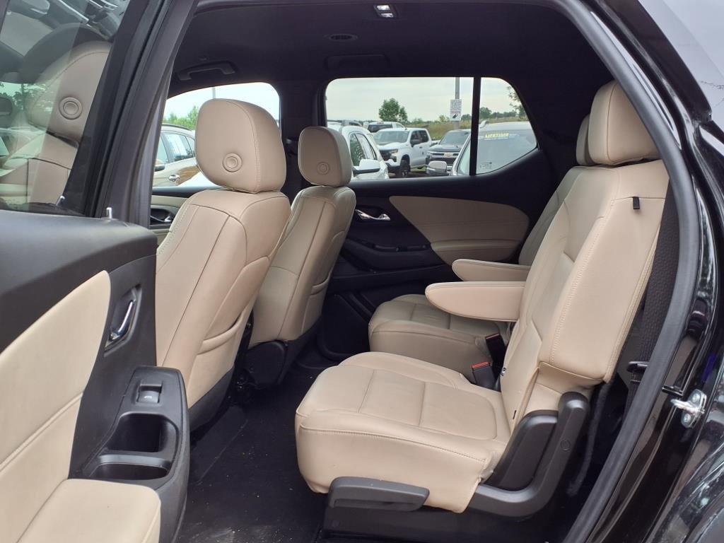used 2022 Chevrolet Traverse car, priced at $22,750