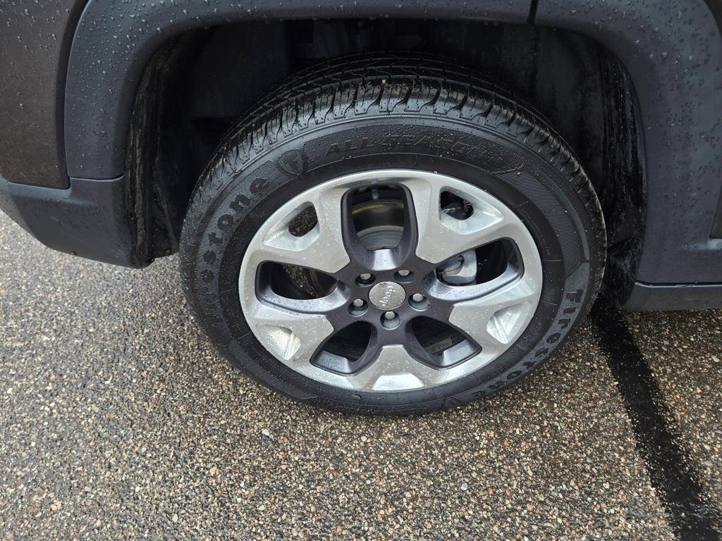 used 2021 Jeep Compass car, priced at $12,850