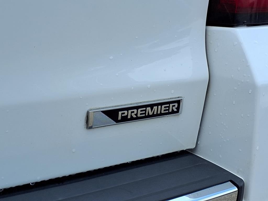 used 2018 Chevrolet Suburban car, priced at $29,450