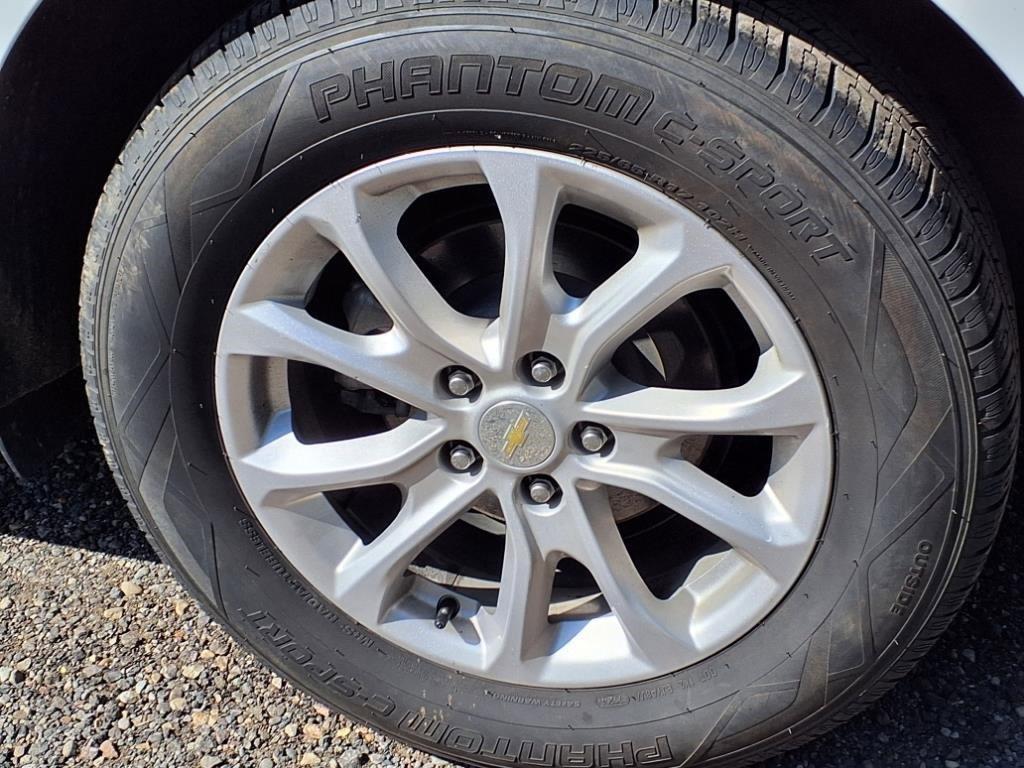 used 2021 Chevrolet Equinox car, priced at $14,450