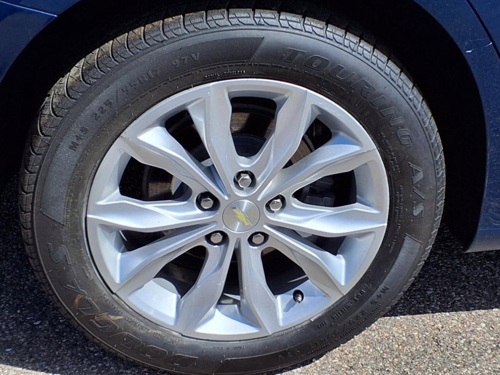used 2019 Chevrolet Malibu car, priced at $12,550