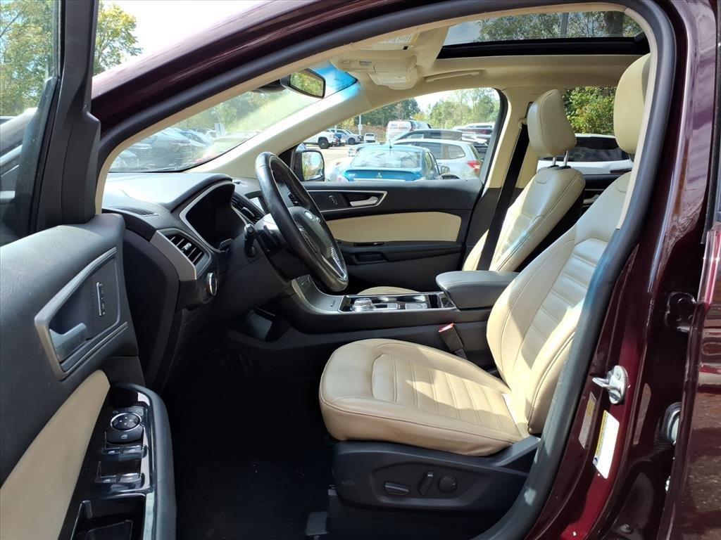 used 2020 Ford Edge car, priced at $15,550