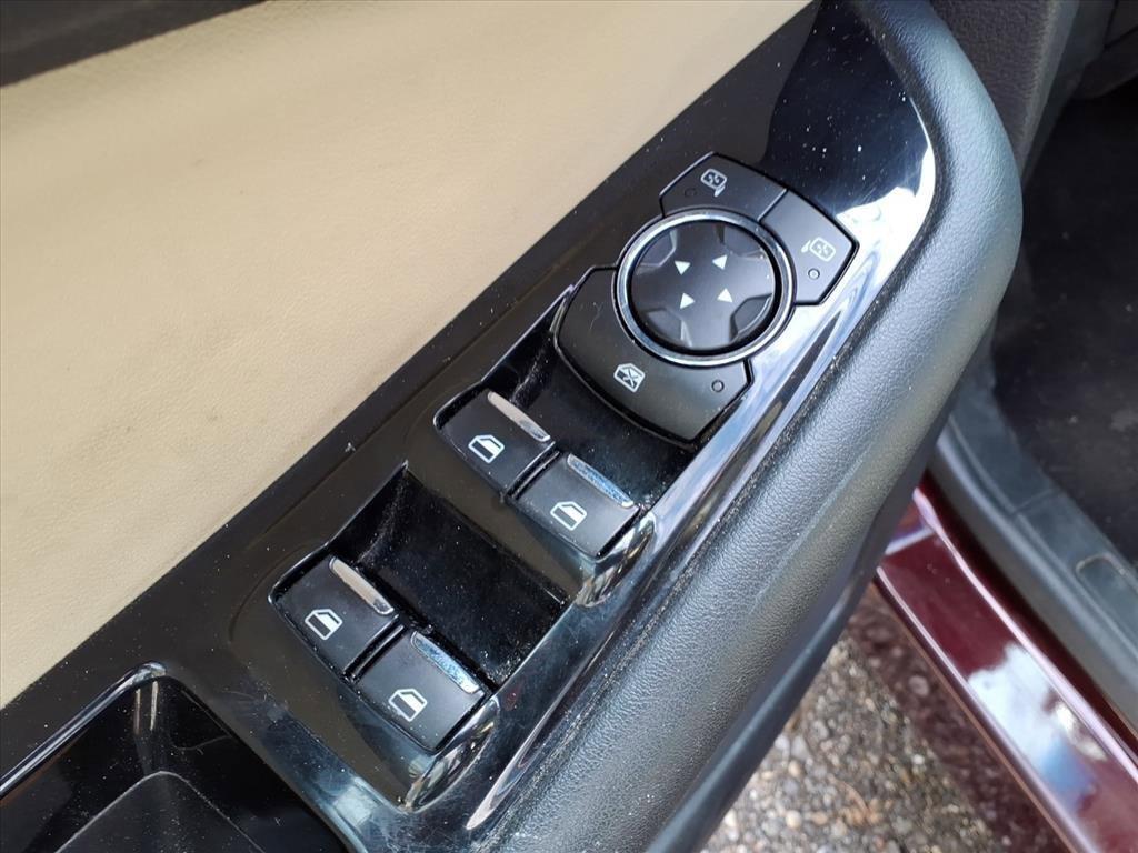 used 2020 Ford Edge car, priced at $15,550