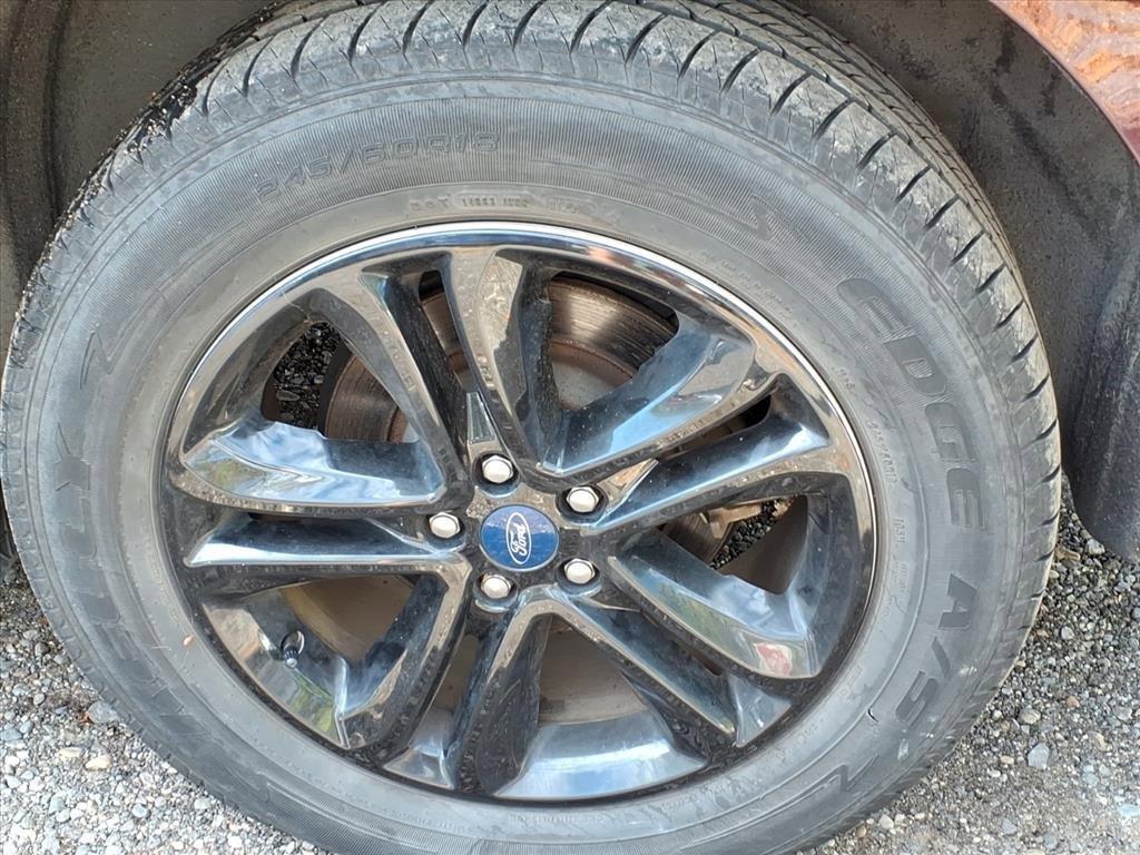 used 2020 Ford Edge car, priced at $15,550